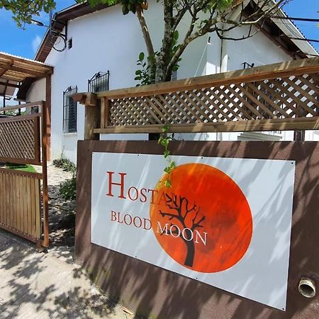 Hostal Blood Moon リオ・ドゥルセ エクステリア 写真